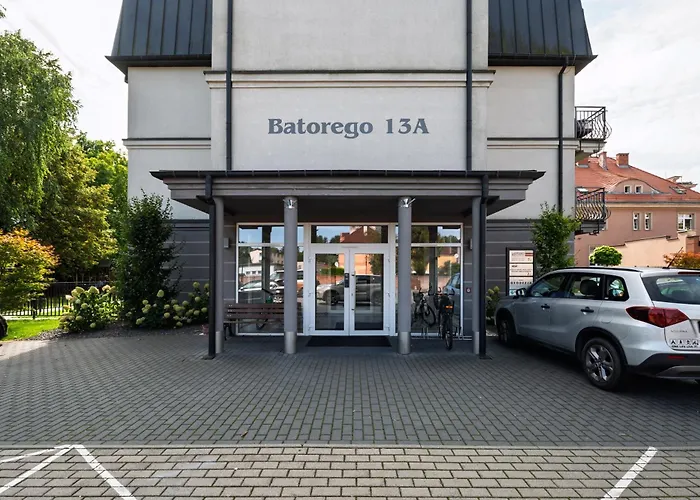 Batorego Flats No 13 - Walk To Castle - With Parking, Balcony, Elevator, Fast Wifi Apartmán